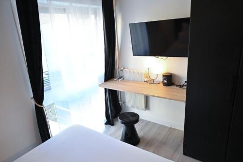 LUXURY APPARTEMENT PARIS CANAL ST MARTIN&PARKING