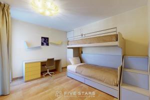 LUXURY BEACH five STARS HOLIDAY HOUSE