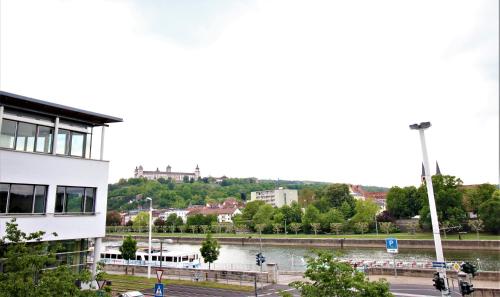 Luxury city apartment - view of river and castle