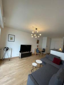 Luxury & Cosy apart with balcony Eiffel Tower view