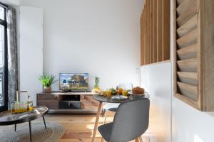 Luxury Design Apartment - Premium Location