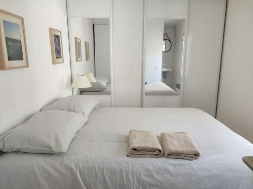 Luxury design center of Paris for 4