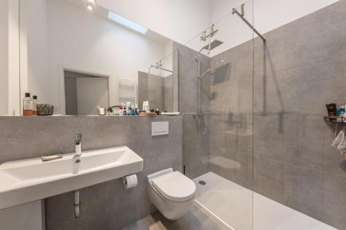 Luxury duplex townhouse with garden/top location