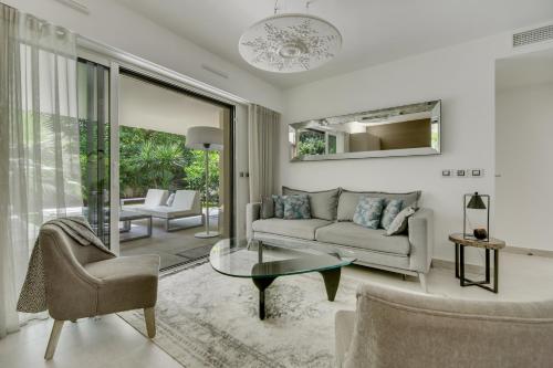 Luxury & Exclusive Resort