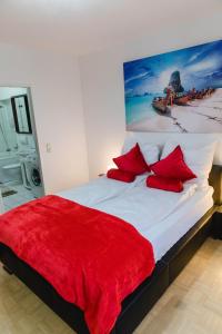Luxury flat between Cologne and Bonn, shuttle from/to airport, trade fair, train station and Phantasy Land Bruhl