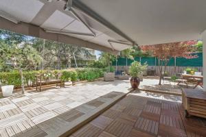 Luxury Flat in Nice with stunning Terrace/ garden Parking Pool