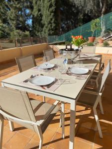 Luxury flat, large sea view terrace, top location
