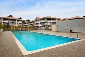 Luxury flat with terrace and pool in La Teste - Welkeys