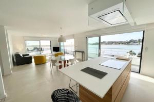 Appartement LUXURY! Haut Standing - Vue mer d'exception 320 1 Rue du Bas Pouldu 56520 Guidel Bretagne