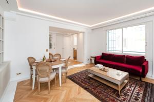 Appartement Luxury Montaigne apartment 26 Avenue Montaigne 75008 Paris Île-de-France