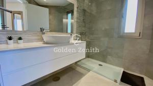 Luxury Olhos d'Agua by Golden Zenith