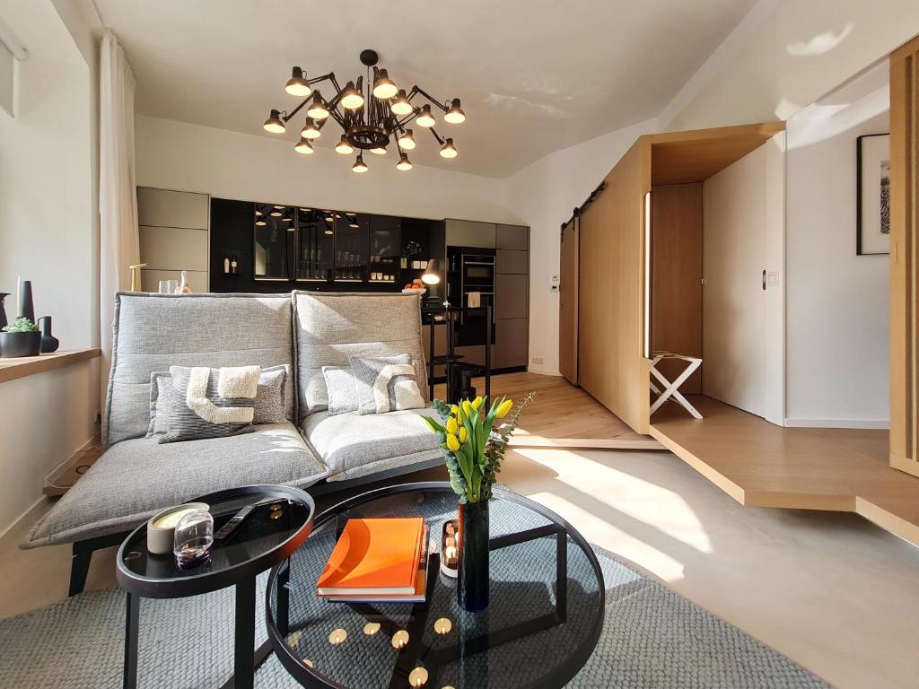 Luxury Omuntu-Design-Apartment Deluxe 13 Reifenstuelstraße, 80469 Munich