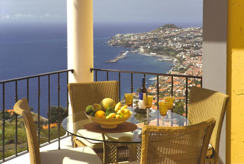 Appartement Luxury One Bedroom Palheiro Village by HR Madeira Estrada do Aeroporto No 65, Apt 17 9060-368 Funchal