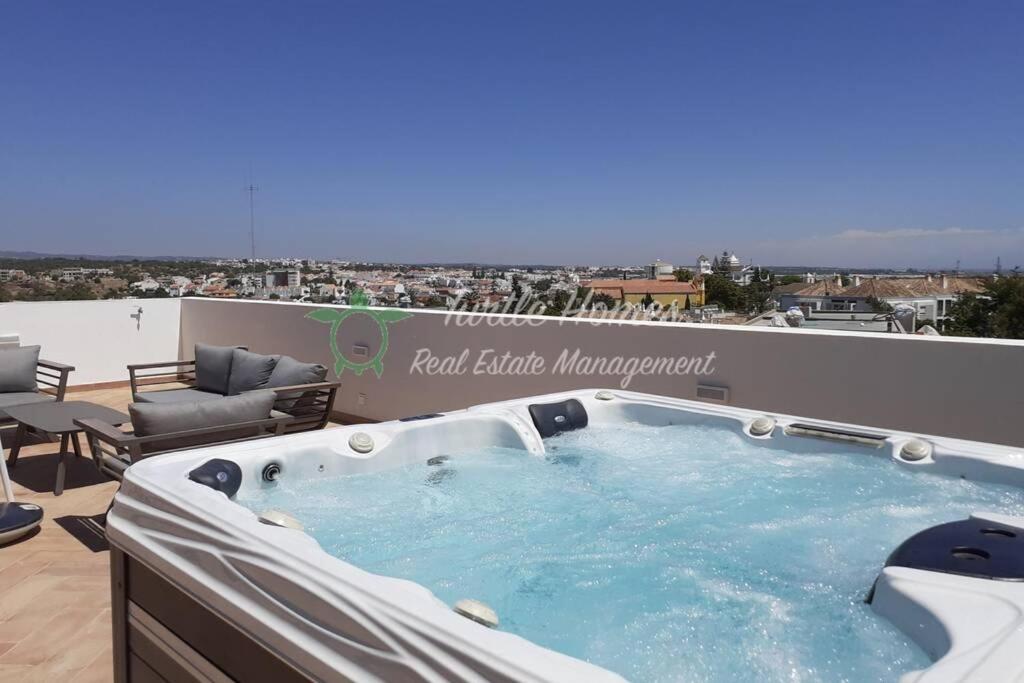 Appartement Luxury penthouse with private roof terrace Rua Jaime Bento da Silva 8800-357 Tavira