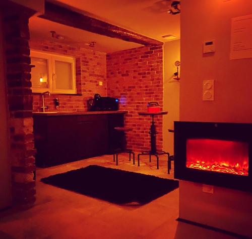 Luxury room (Factory Room)