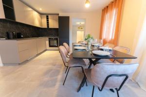 Luxury Room, Parking, Wifi, Jacuzzi, Balnéo