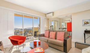 LUXURY & SEA VIEW IN CANNES