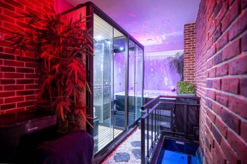 Luxury Spa YourHostHelper