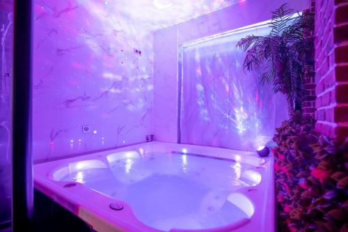 Luxury Spa YourHostHelper