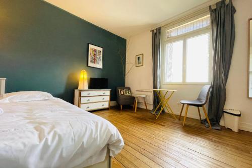 Luxury studio located in the city center