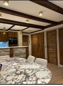 Appartement Luxury suite 70m2 balcon courchevel1850 parking 1 Rue de Plantret 73120 Courchevel Rhône-Alpes