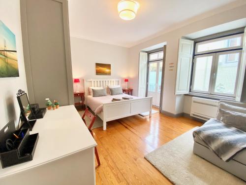 Luxury Vintage apartment with all the comforts of home at the city centre, next to Marquês de Pombal
