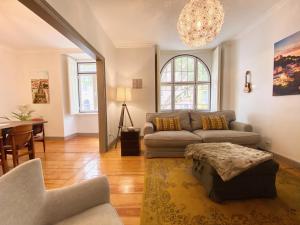 Luxury Vintage apartment with all the comforts of home at the city centre, next to Marquês de Pombal