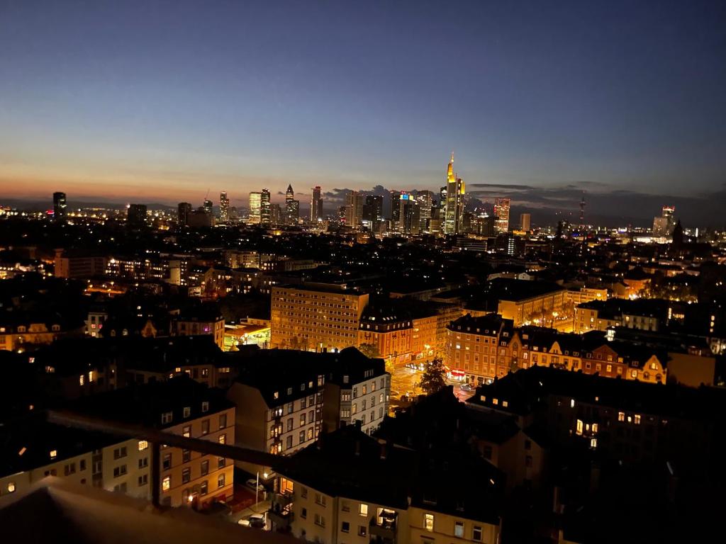 Luxus Apartment mit Skyline View. 10 Geleitsstraße, 60599 Francfort-sur-le-Main