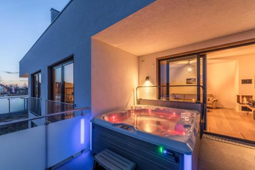 Luxus_SPA_OG_Fewo MOHNBLUME _WE 4_