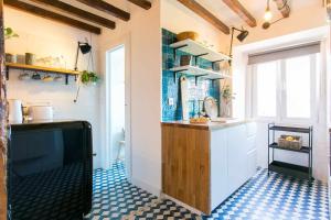 Appartement Lx Factory Blue Attic with Air Cond Rua 1º de Maio 49- 2º esq 1300-472 Lisbonne -1