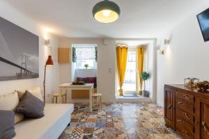 LxRoller Alcantara Suite Riverside
