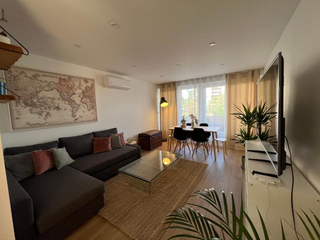 Appartement LYON, PARTDIEU, HOPITAUX, EUREXPO,GROUPAMA STADIUM 17 Rue Romain Rolland 69500 Bron