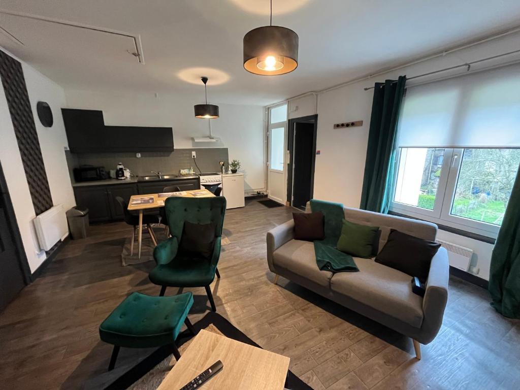 Appartement « M » mon petit gîte 6 Rue du Général Bertrand 08320 Vireux-Wallerand