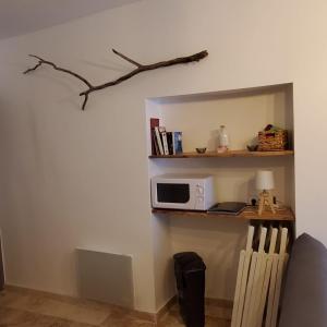 MACLENFA: charmant studio au cœur de l’Herault.