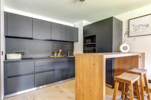 Magnificent Apartment 3 bedrooms - 6 peoples - 200m2 garden - Megève