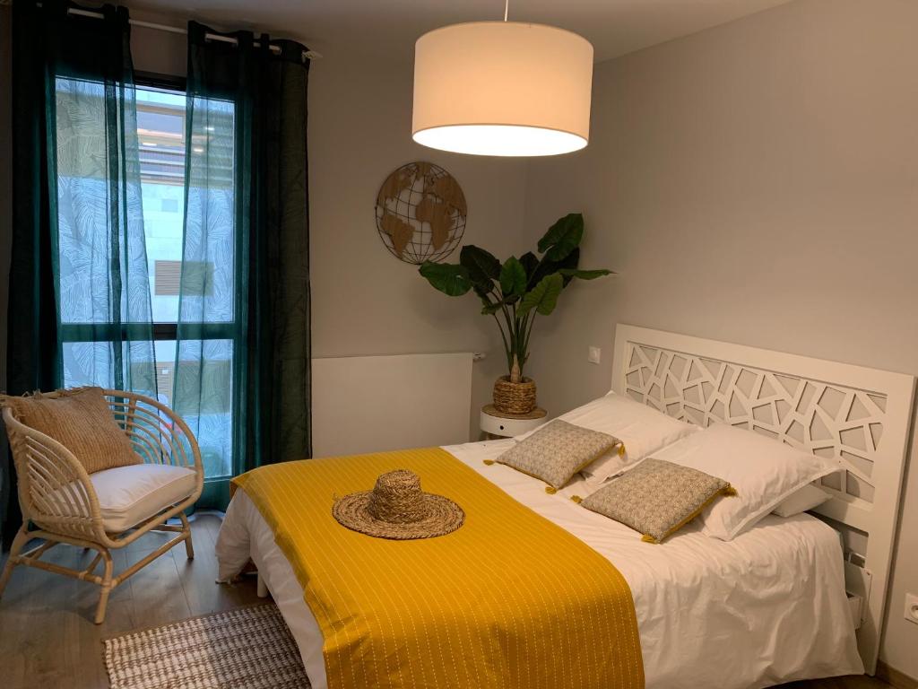 MAGNIFICENT apartment for 2 in the Ile de la Cité