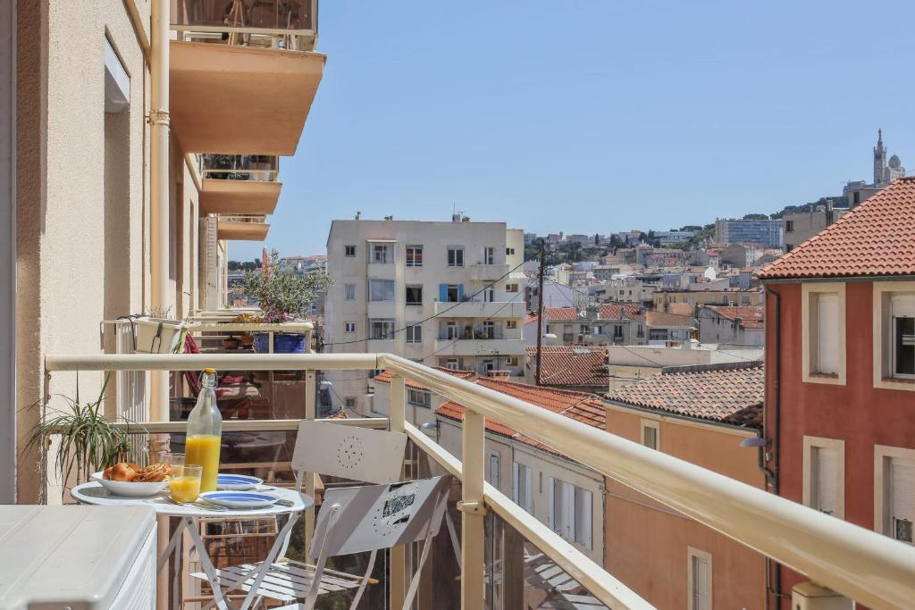 Appartement Magnificent bright flat a 5 min walk from the beach in Marseille - Welkeys 82 Rue Paul Codaccioni 13007 Marseille