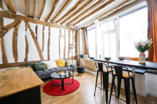 Magnificent Cocoon In The Heart Of Paris