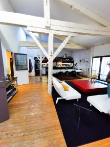 Magnificent loft in the centre of town