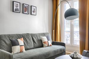 Magnificent Luxury Flat 2BR/6P - Champs-Elysées