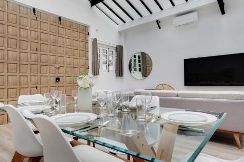 Magnificent refurbished loft In Paris next to Expo Porte de Versailles