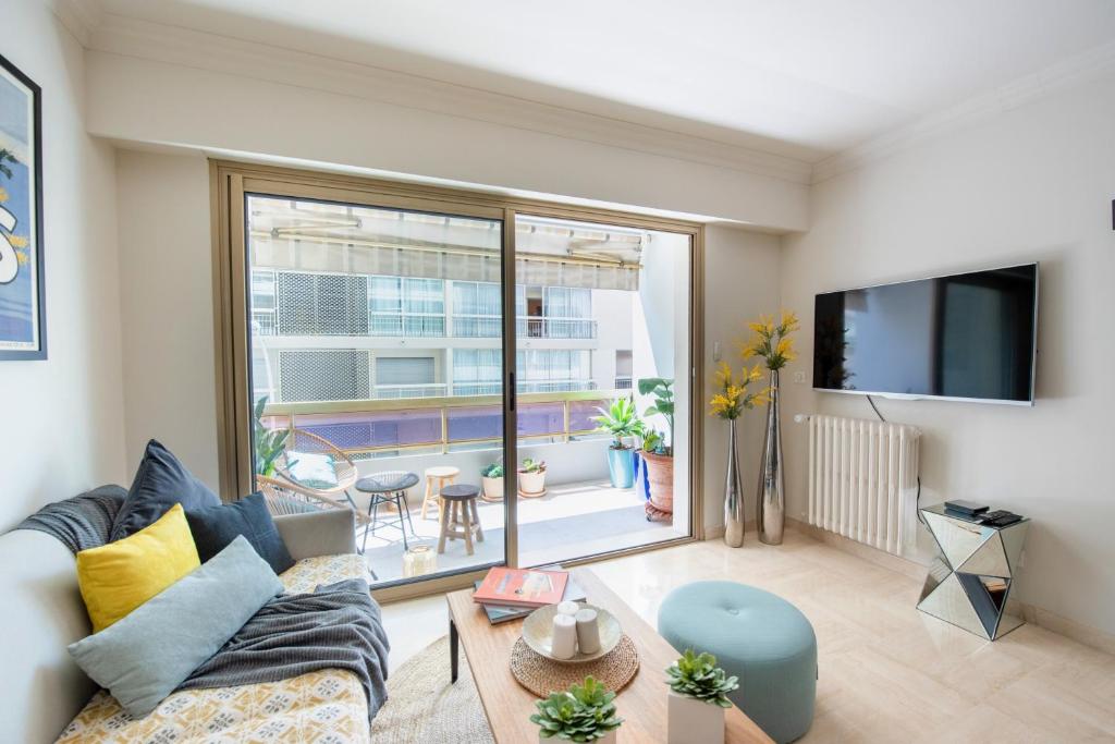 Appartement Magnifique 3 pièces en plein cœur de Cannes 3 Rue du Général Ferrié 06400 Cannes