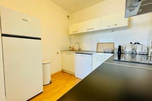 Magnifique 40m avec TERRASSE et VUE sur MER