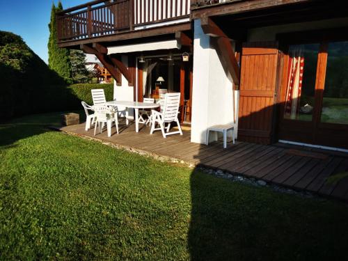 MAGNIFIQUE Appart/ 8 pers / 4 ch / Jardin / Vue MB