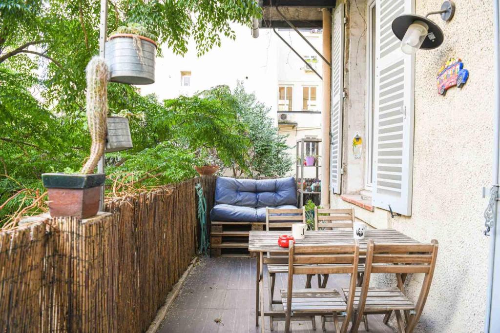 Appartement Magnifique appart avec balcon 2 ch Cours Julien 13 Rue Fontange 13006 Marseille