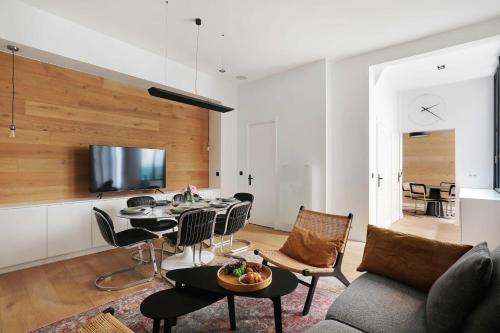 Magnifique appartement 2BR 4P Madeleine Haussmann