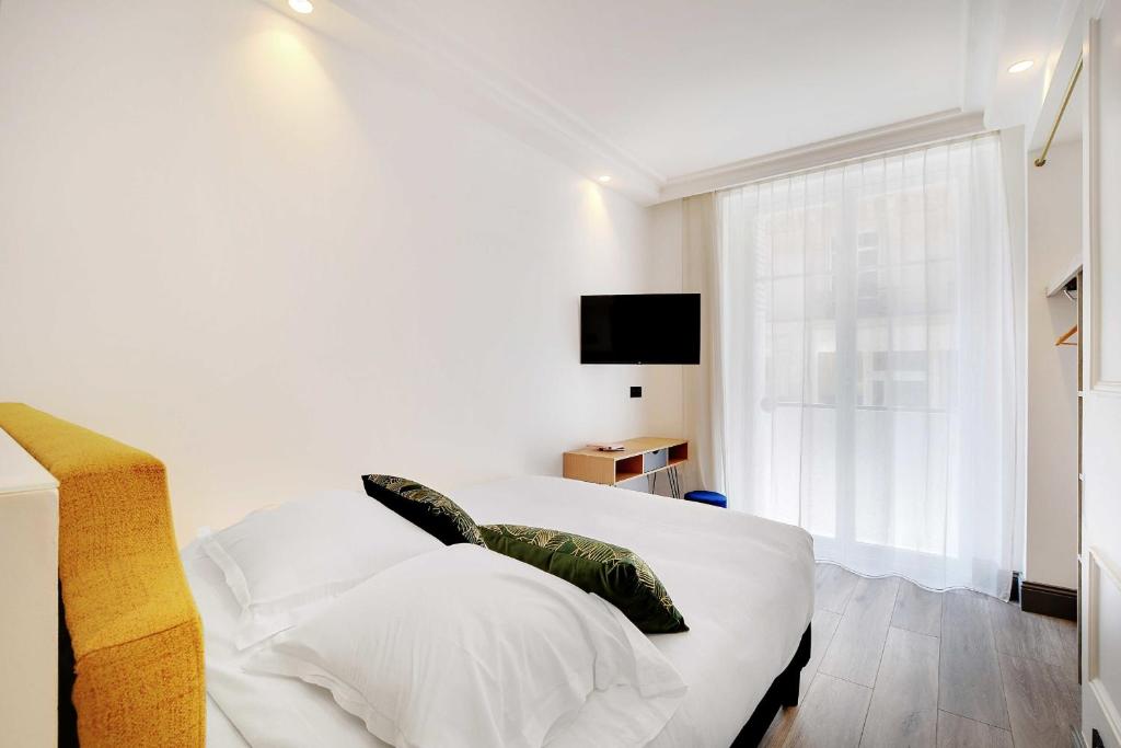 Magnifique appartement - 2BR - 6P - Place de l'Etoile 184 Boulevard Haussmann, 75008 Paris