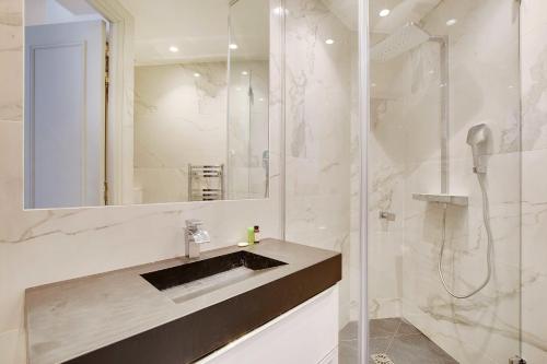 Magnifique appartement – 3BR/8P - Place de l'Etoile