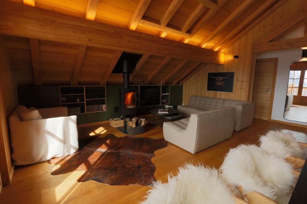 Appartement Magnifique appartement, 5* avec cheminée, accès ski au pied A4 18 Route des Alpages 38114 Villard-Reculas