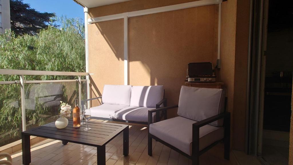Magnifique appartement à 10mn du Palais 20 Rue Shakespeare, 06400 Cannes
